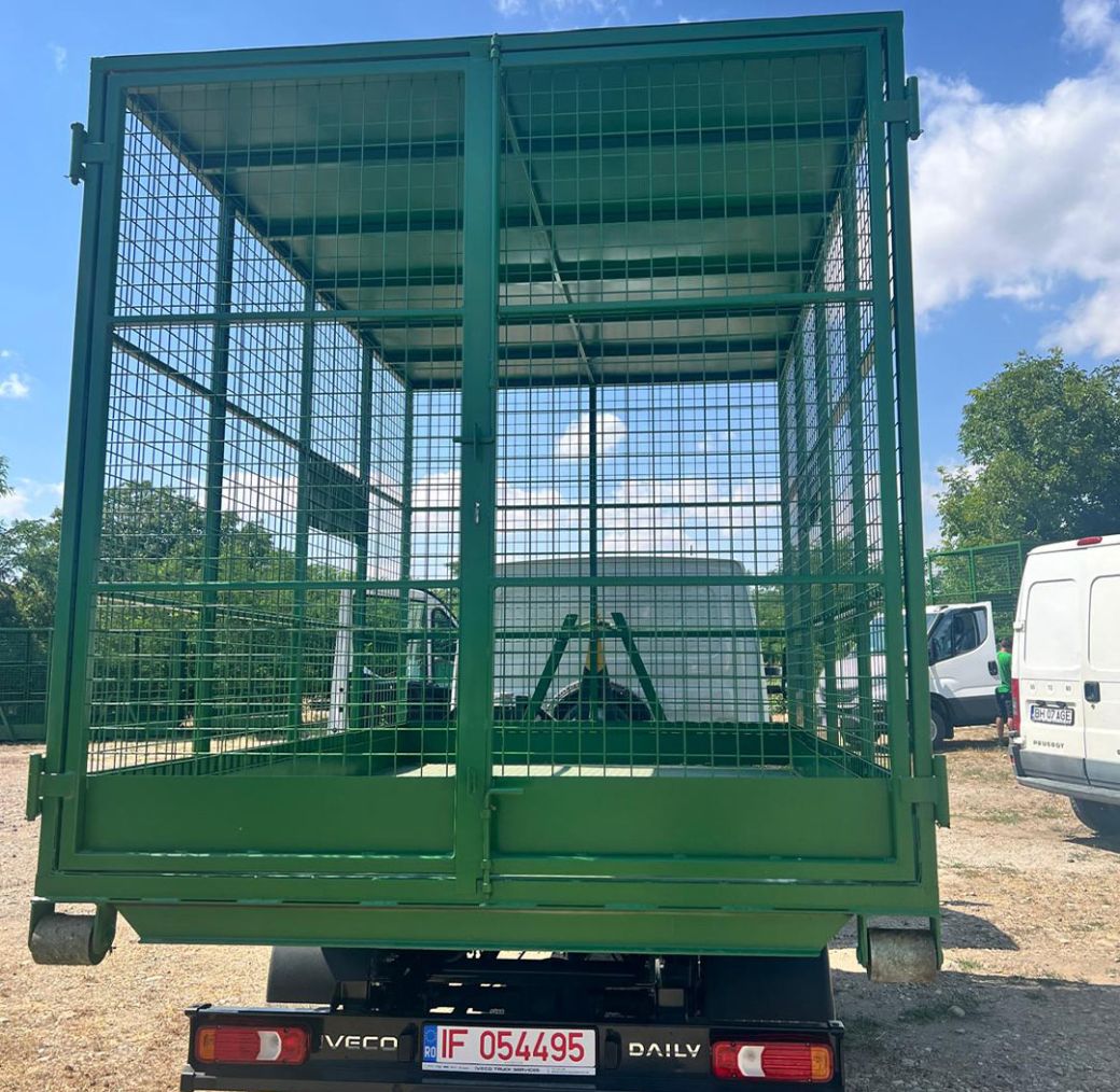 Placa metalica taiata laser